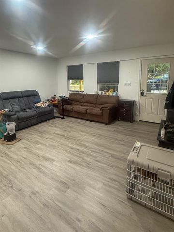 223 Hull Ave., Gladewater, TX 75647