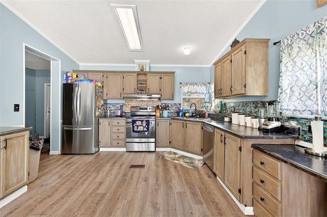 372 PORTER SPRINGS Road, Dahlonega, GA 30533