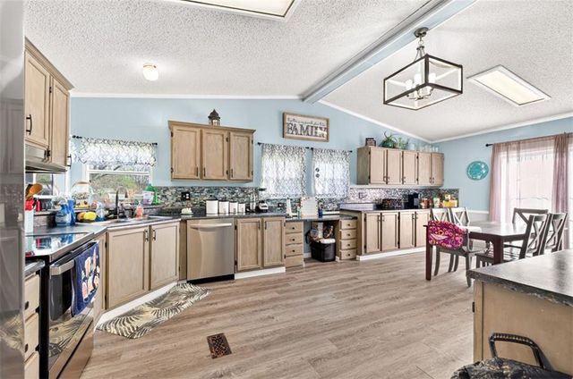 372 PORTER SPRINGS Road, Dahlonega, GA 30533