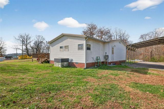 372 PORTER SPRINGS Road, Dahlonega, GA 30533