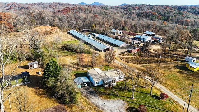 372 PORTER SPRINGS Road, Dahlonega, GA 30533