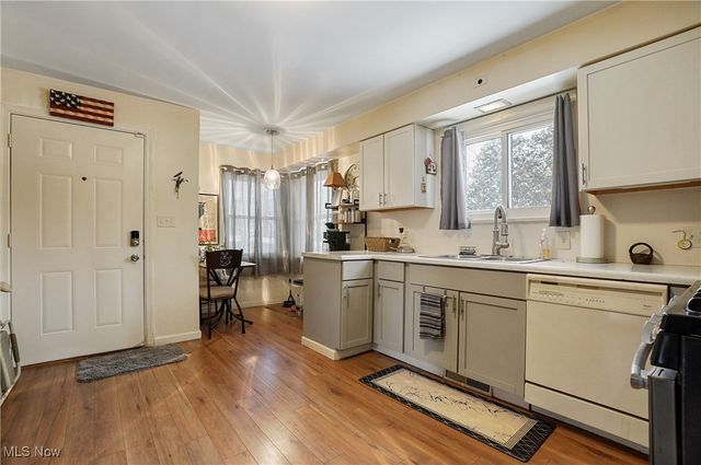 3849 Southwood Drive SE, Warren, OH 44484