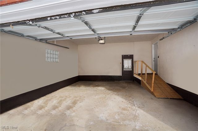 3849 Southwood Drive SE, Warren, OH 44484