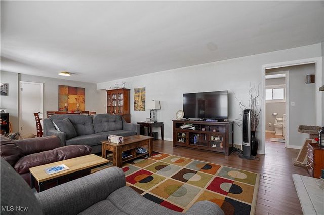 3849 Southwood Drive SE, Warren, OH 44484