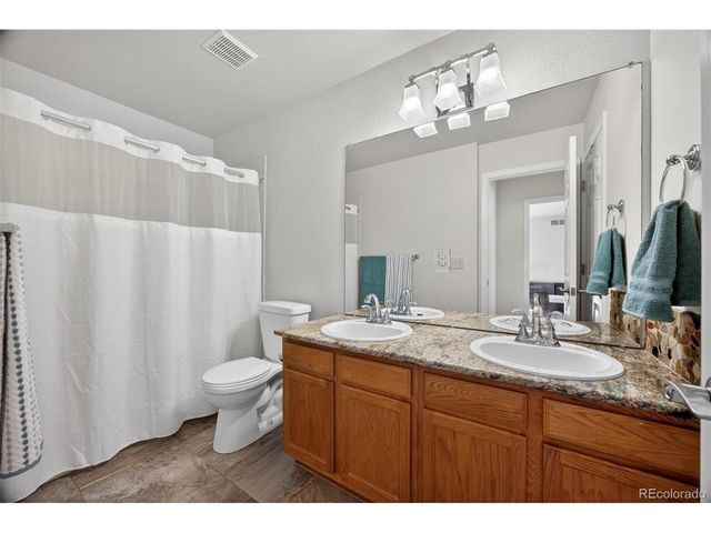 13886 Legend Trl 104, Broomfield, CO 80023