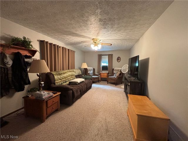 11838 Brosius Road, Garrettsville, OH 44231