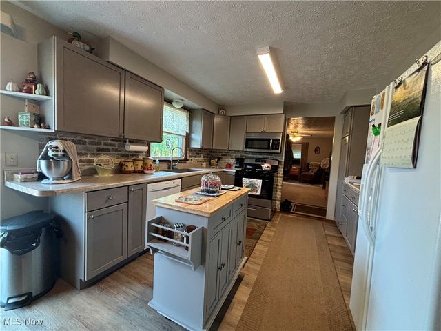 11838 Brosius Road, Garrettsville, OH 44231