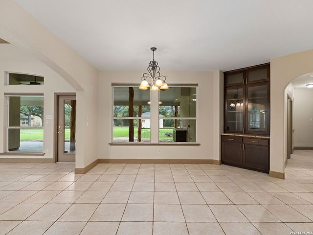 107 KITTY KAT LN, Boerne, TX 78006