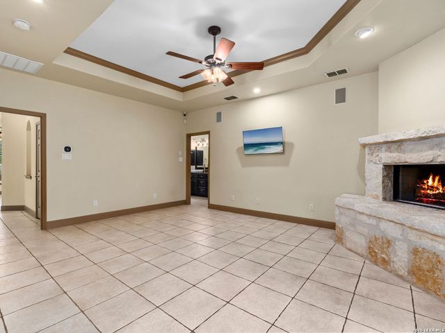 107 KITTY KAT LN, Boerne, TX 78006