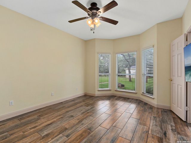 107 KITTY KAT LN, Boerne, TX 78006