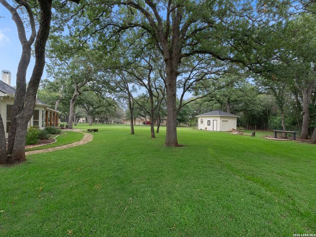 107 KITTY KAT LN, Boerne, TX 78006