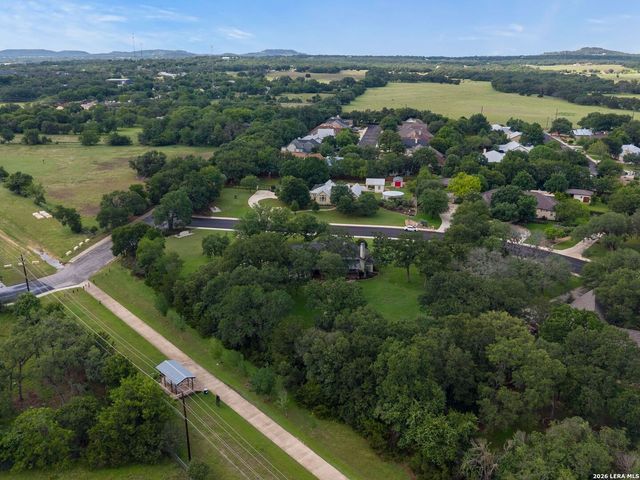 107 KITTY KAT LN, Boerne, TX 78006