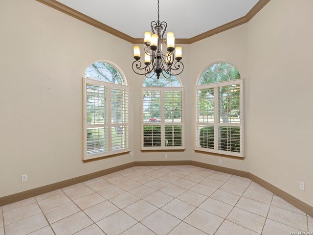 107 KITTY KAT LN, Boerne, TX 78006