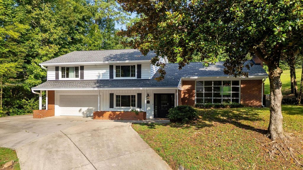 103 James Avenue NW, Cleveland, TN 37311