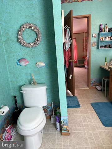 117 CONESTOGA DR, Doylestown, PA 18901