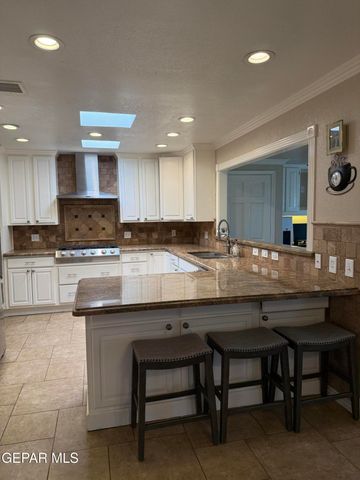3149 EDGEROCK Drive, El Paso, TX 79935
