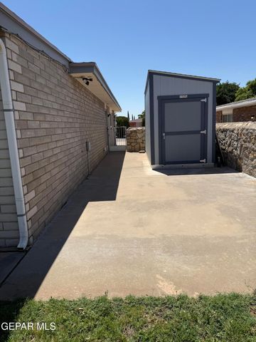 3149 EDGEROCK Drive, El Paso, TX 79935