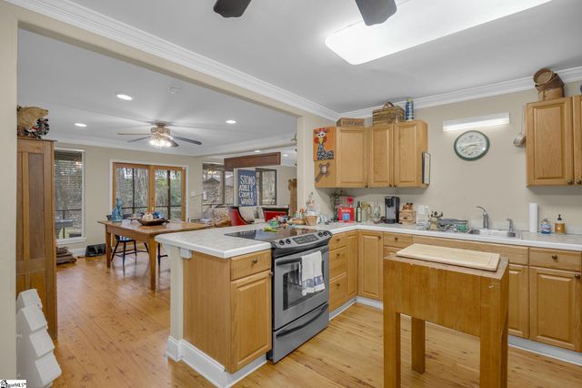 162 Jones Gap Road, Marietta, SC 29661