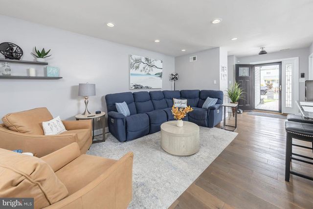 102 WEYBRIDGE CT, Wenonah, NJ 08090
