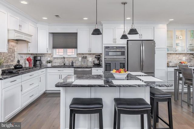 102 WEYBRIDGE CT, Wenonah, NJ 08090
