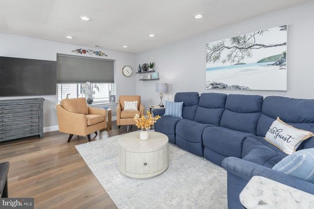 102 WEYBRIDGE CT, Wenonah, NJ 08090