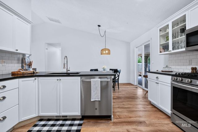 8897 W Hepburn, Boise, ID 83714