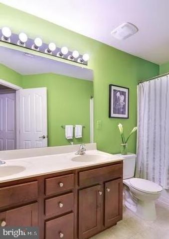 47 RIVERWALK BLVD, Burlington, NJ 08016