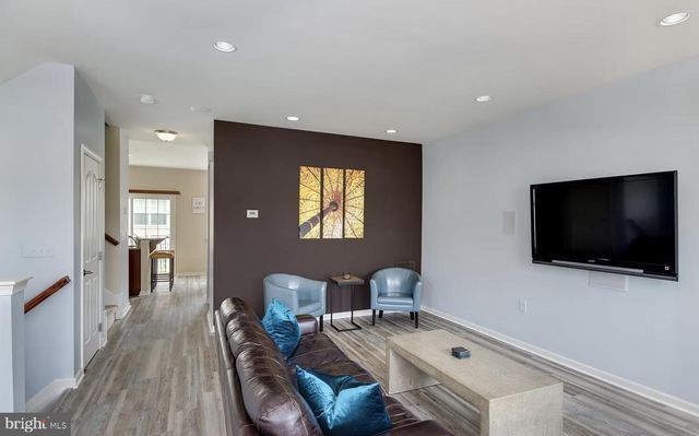 47 RIVERWALK BLVD, Burlington, NJ 08016