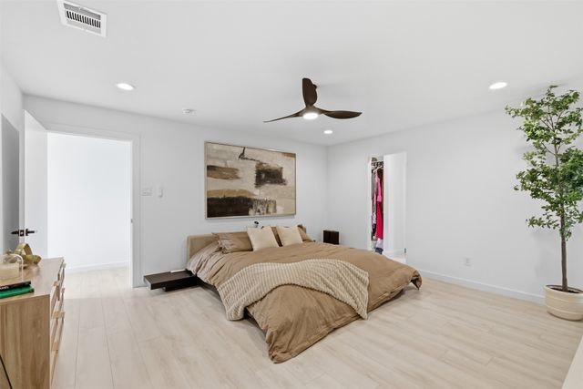 1810 Kraft Street, Dallas, TX 75212