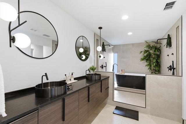 1810 Kraft Street, Dallas, TX 75212