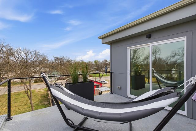 1810 Kraft Street, Dallas, TX 75212