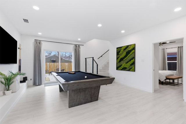 1810 Kraft Street, Dallas, TX 75212