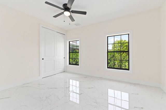 163 SE Osprey Ridge, Port St. Lucie, FL 34984
