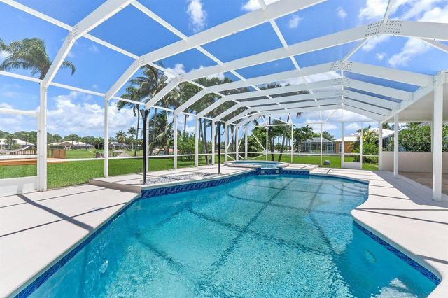 163 SE Osprey Ridge, Port St. Lucie, FL 34984