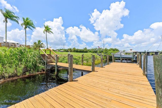 163 SE Osprey Ridge, Port St. Lucie, FL 34984