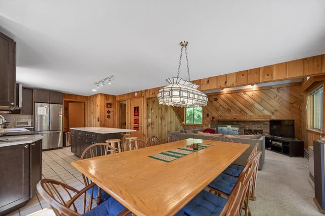 36 Bears Den Road, Dover, VT 05356