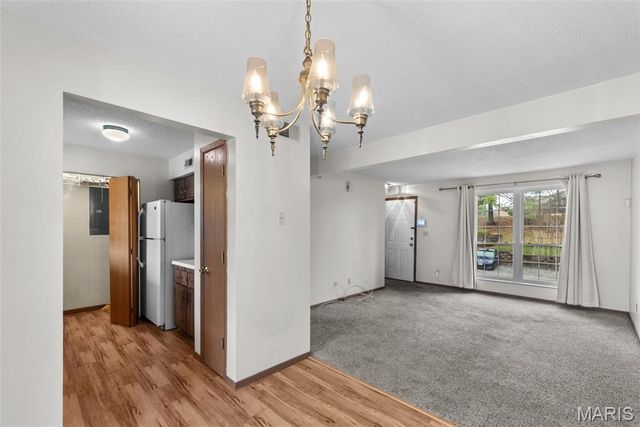 2424 Silkwood Drive, Overland, MO 63114