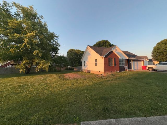 1109 Leathers Lane, Frankfort, KY 40601