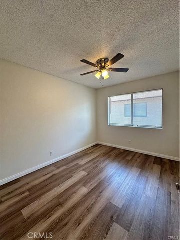 1123 W Sierra Madre 4, Azusa, CA 91702