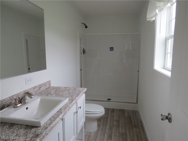 2665 Eagle Point Drive, Madison, OH 44057