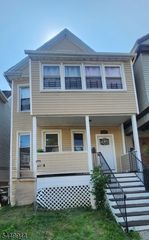 236 Halsted St, East Orange City, NJ 07018