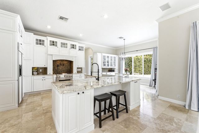 5038 NW 24th Circle, Boca Raton, FL 33431