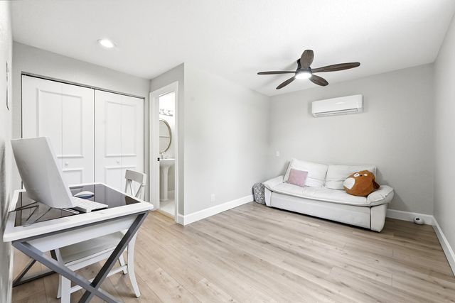 5038 NW 24th Circle, Boca Raton, FL 33431