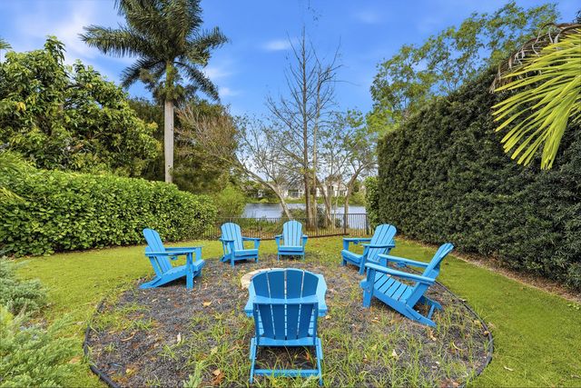 5038 NW 24th Circle, Boca Raton, FL 33431