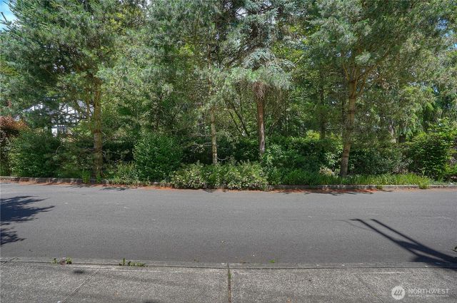 710 11th Avenue SE, Olympia, WA 98501