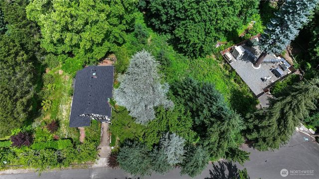 710 11th Avenue SE, Olympia, WA 98501