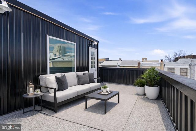 537 TITAN ST, Philadelphia, PA 19147