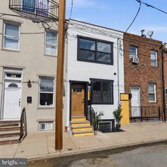 537 TITAN ST, Philadelphia, PA 19147