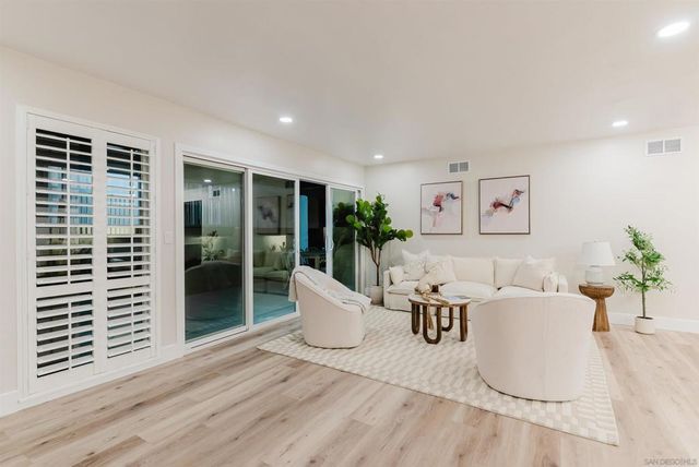 9345 Monona Dr, La Mesa, CA 91942