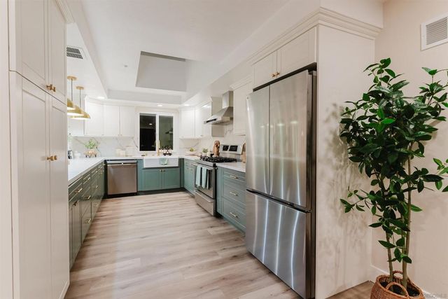 9345 Monona Dr, La Mesa, CA 91942